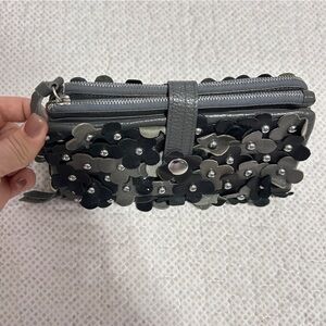 H2Z grey and black wristlet wallet